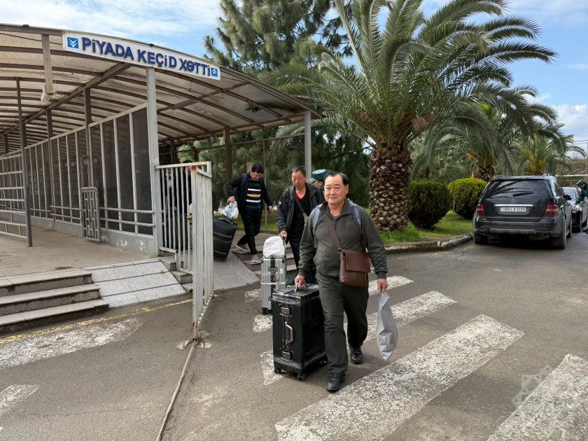 İrandan təxliyə davam edir: Bir qrup xarici vətəndaş təxliyə olunub<font color=red> - FOTOLAR</font>