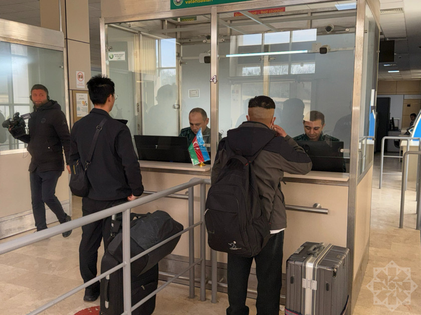 İrandan təxliyə davam edir: Bir qrup xarici vətəndaş təxliyə olunub<font color=red> - FOTOLAR</font>