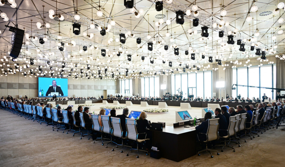 “Keçid dövründə olan dünyada fikir ayrılıqlarının aradan qaldırılması” mövzusunda XIII Qlobal Bakı Forumu keçirilir Prezident İlham Əliyev Forumun açılış mərasimində çıxış edib<font color='red'> - YENİLƏNİB</font><font color=red> - FOTOLAR</font>