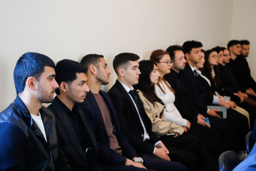 Naxçıvanda gənclər təşkilatları ilə görüş keçirilib<font color=red> - FOTOLAR</font>