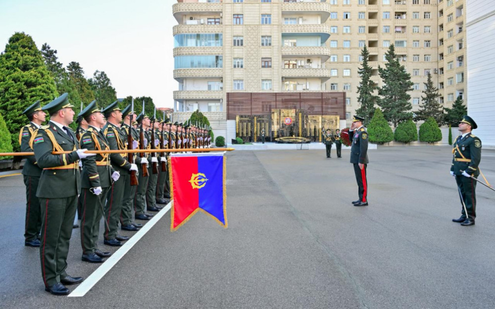 Otuz dörd illik sədaqətli xidmət nümunəsi<font color=red> - FOTOLAR</font>