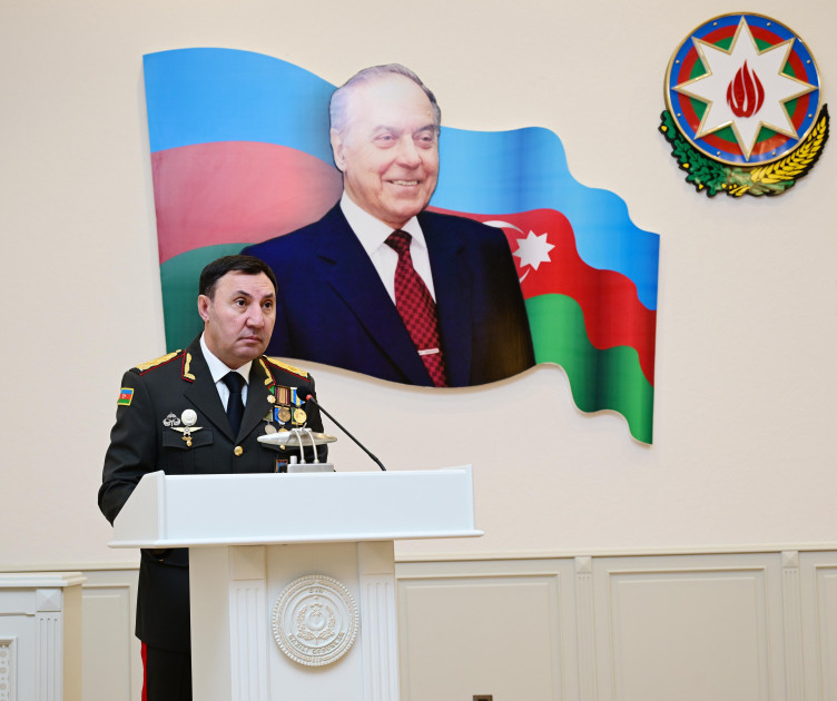 Otuz dörd illik sədaqətli xidmət nümunəsi<font color=red> - FOTOLAR</font>