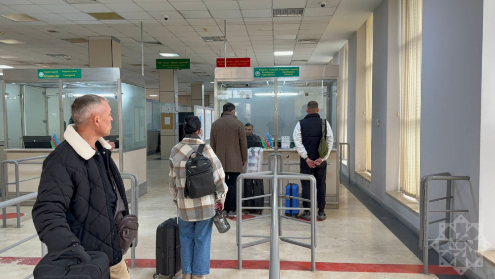 Rusiya, Qazaxıstan və Çin vətəndaşları İrandan Azərbaycana təxliyə olunub<font color=red> - FOTOLAR</font>