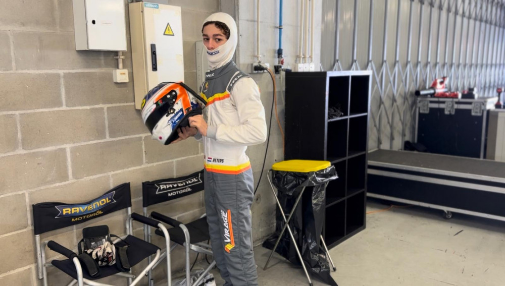 Azərbaycanlı pilot Formula 4 testlərini uğurla başa vurub<font color=red> - FOTOLAR</font>