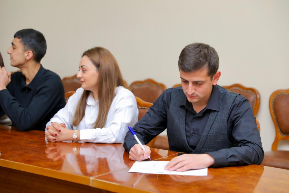 Naxçıvanda “Qlobal Pul Həftəsi” çərçivəsində təlimlərə start verilib<font color=red> - FOTOLAR</font>