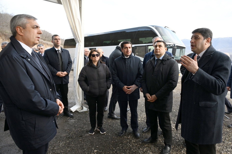 Əlaqələndirmə Qərargahının üzvlərinə Azıx mağarasının infrastrukturunun inkişaf konsepsiyası təqdim olunub<font color=red> - FOTOLAR</font>