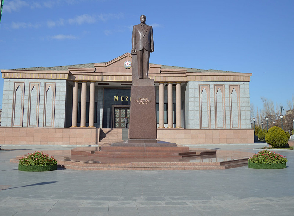 Naxçıvanda telefon rabitəsinin 100 illiyinə həsr olunmuş yubiley tədbiri keçirilib<font color=red> - FOTOLAR</font>