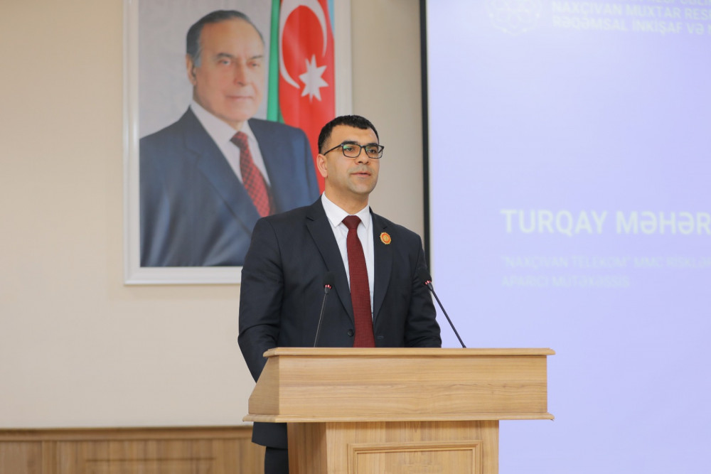 Naxçıvanda telefon rabitəsinin 100 illiyinə həsr olunmuş yubiley tədbiri keçirilib<font color=red> - FOTOLAR</font>