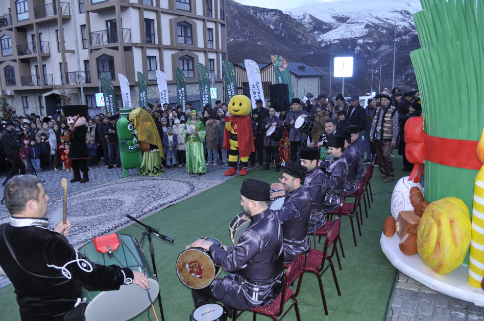 İşğaldan azad Kəlbəcərdə ilk kütləvi Novruz tədbiri olub<font color=red> - FOTOLAR</font>