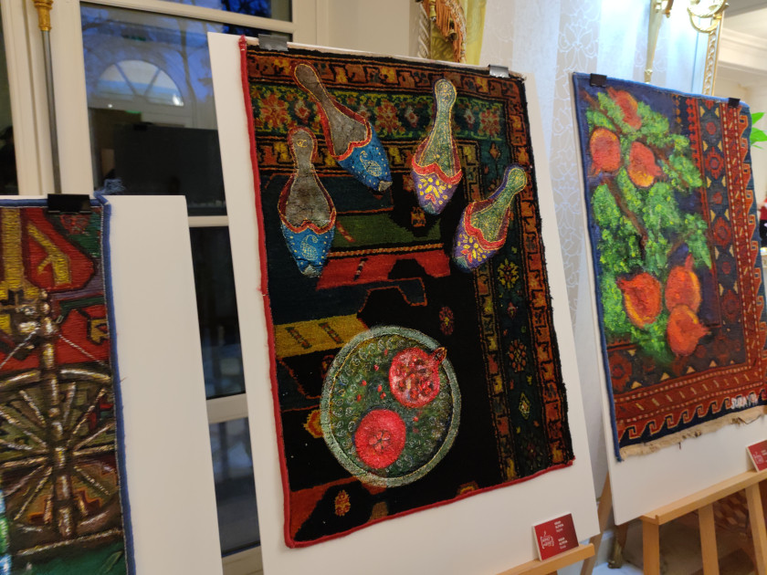 Parisdə Novruz bayramı münasibətilə xalça sərgisi açılıb<font color=red> - FOTOLAR</font>