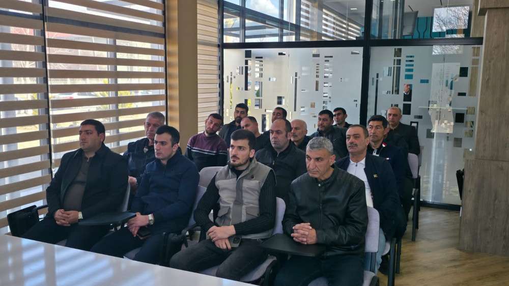 İctimai iaşə fəaliyyəti ilə məşğul olan vergi ödəyiciləri ilə maarifləndirici görüşlər keçirilib<font color=red> - FOTOLAR</font>