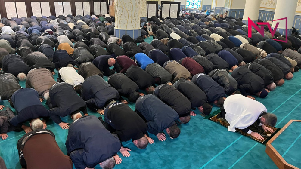 Naxçıvanda bayram namazı qılınıb<font color=red> - FOTOLAR</font>