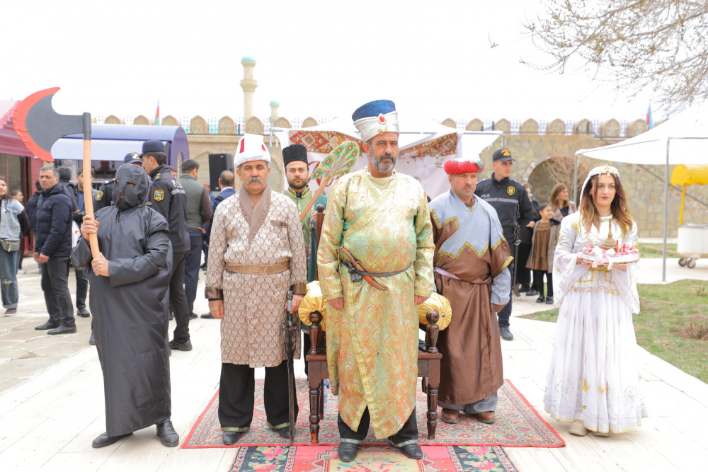 Naxçıvanda Novruz bayramı münasibətilə ümumxalq şənliyi keçirilib<font color=red> - FOTOLAR</font>