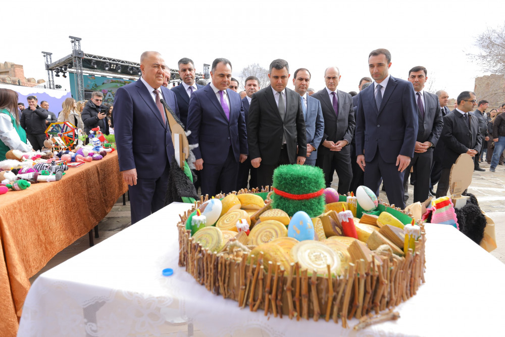 Naxçıvanda Novruz bayramı münasibətilə ümumxalq şənliyi keçirilib<font color=red> - FOTOLAR</font>