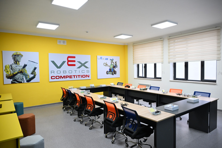 Prezident İlham Əliyev Şamaxı Avropa liseyinin yeni binasının açılışında iştirak edib<font color=red> - FOTOLAR</font>