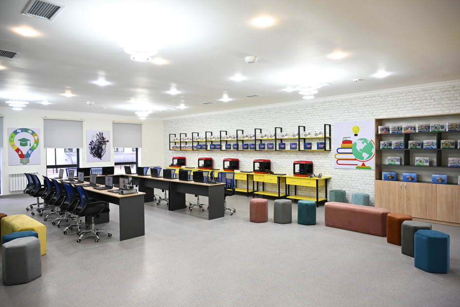 Prezident İlham Əliyev Şamaxı Avropa liseyinin yeni binasının açılışında iştirak edib<font color=red> - FOTOLAR</font>