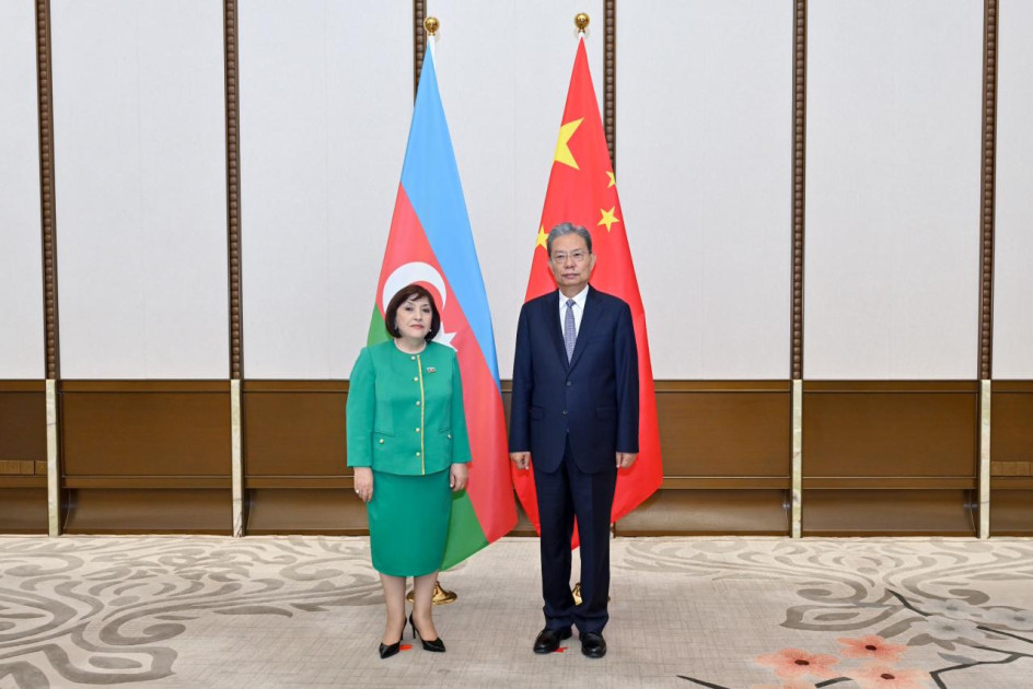 Milli Məclisin sədri Ümum-Çin Xalq Nümayəndələri Yığıncağının Daimi Komitəsinin sədri ilə görüşüb<font color=red> - FOTOLAR</font>