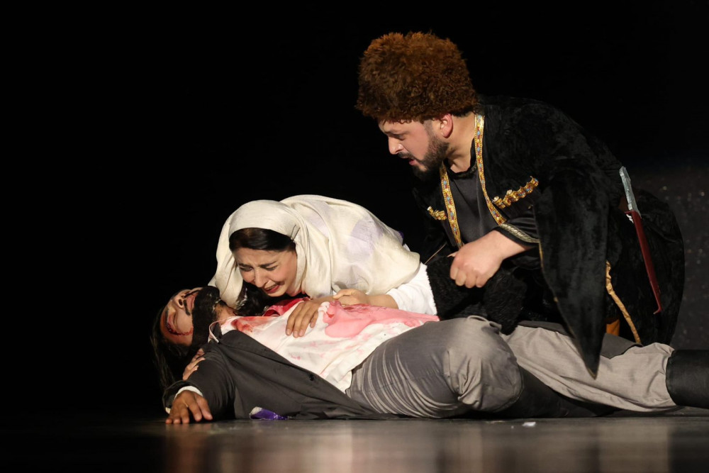 C.Məmmədquluzadə adına Naxçıvan Dövlət Milli Dram Teatrı Samsunda beynəlxalq festivalda çıxış edib<font color=red> - FOTOLAR</font>
