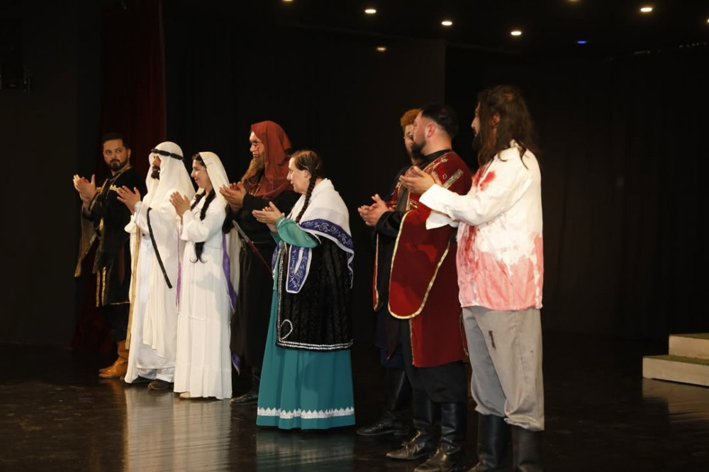 Naxçıvan Dövlət Milli Dram Teatrı beynəlxalq festivalda növbəti dəfə uğurla çıxış edib<font color=red> - FOTOLAR</font>