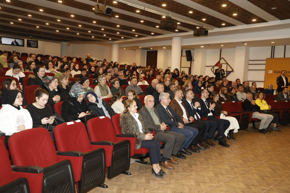 Naxçıvan Dövlət Milli Dram Teatrı beynəlxalq festivalda növbəti dəfə uğurla çıxış edib<font color=red> - FOTOLAR</font>