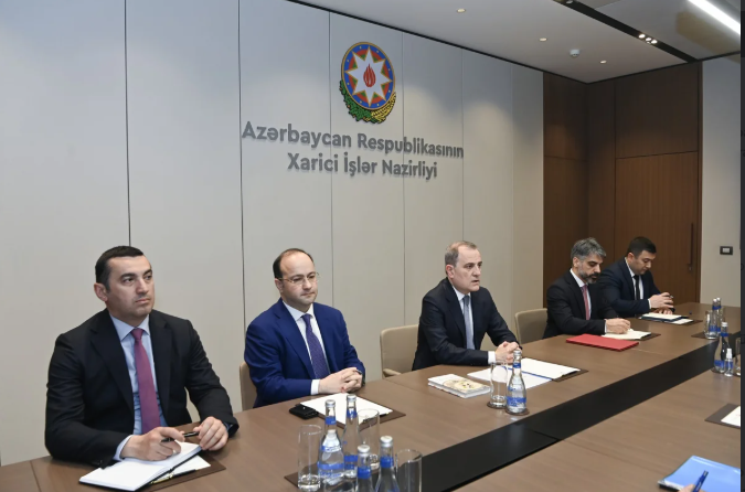 Ceyhun Bayramovla Hindistan səfiri iki ölkə arasında diplomatik məsləhətləşmələr mexanizminin vacibliyini qeyd edib<font color=red> - FOTOLAR</font>