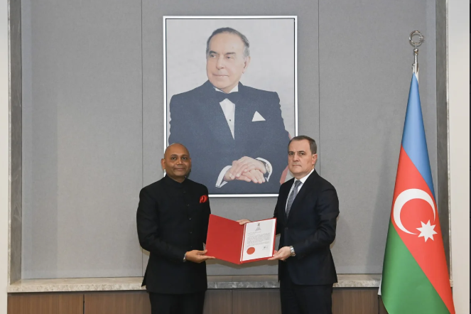 Ceyhun Bayramovla Hindistan səfiri iki ölkə arasında diplomatik məsləhətləşmələr mexanizminin vacibliyini qeyd edib<font color=red> - FOTOLAR</font>