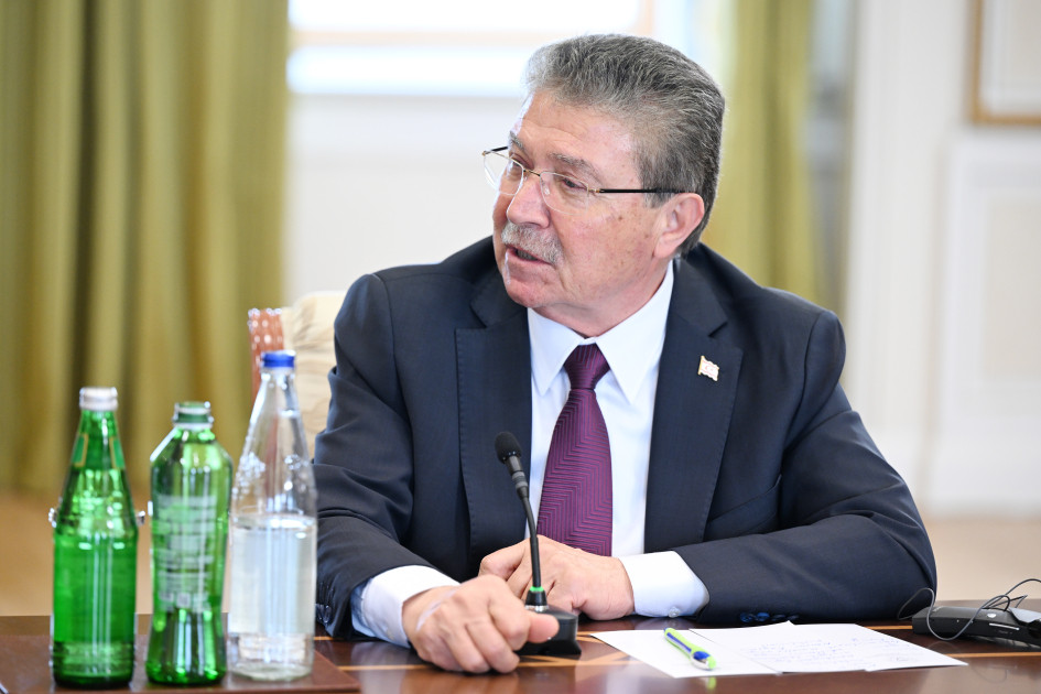 Prezident İlham Əliyev Türk Dövlətləri Təşkilatına üzv dövlətlərin hökumət başçılarının görüşünün iştirakçılarını qəbul edib<font color='red'> - YENİLƏNƏCƏK</font><font color=red> - FOTOLAR</font>