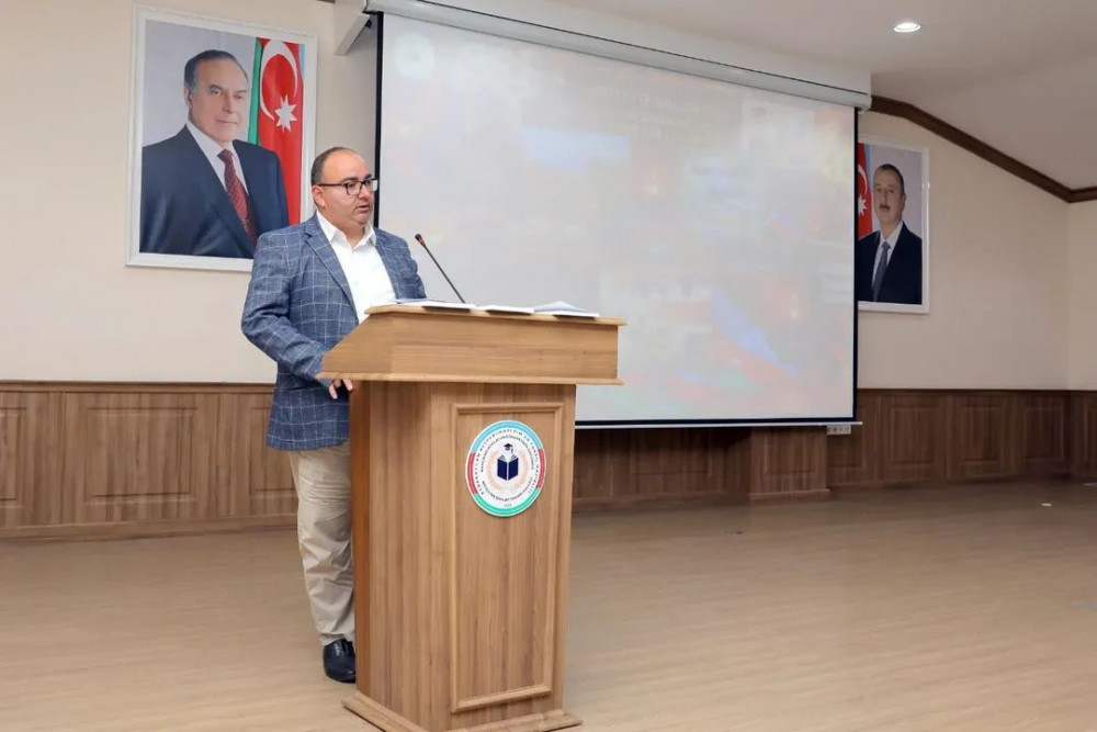 Səriyyə Salahovanın kitablarının təqdimatı olub<font color=red> - FOTOLAR</font>