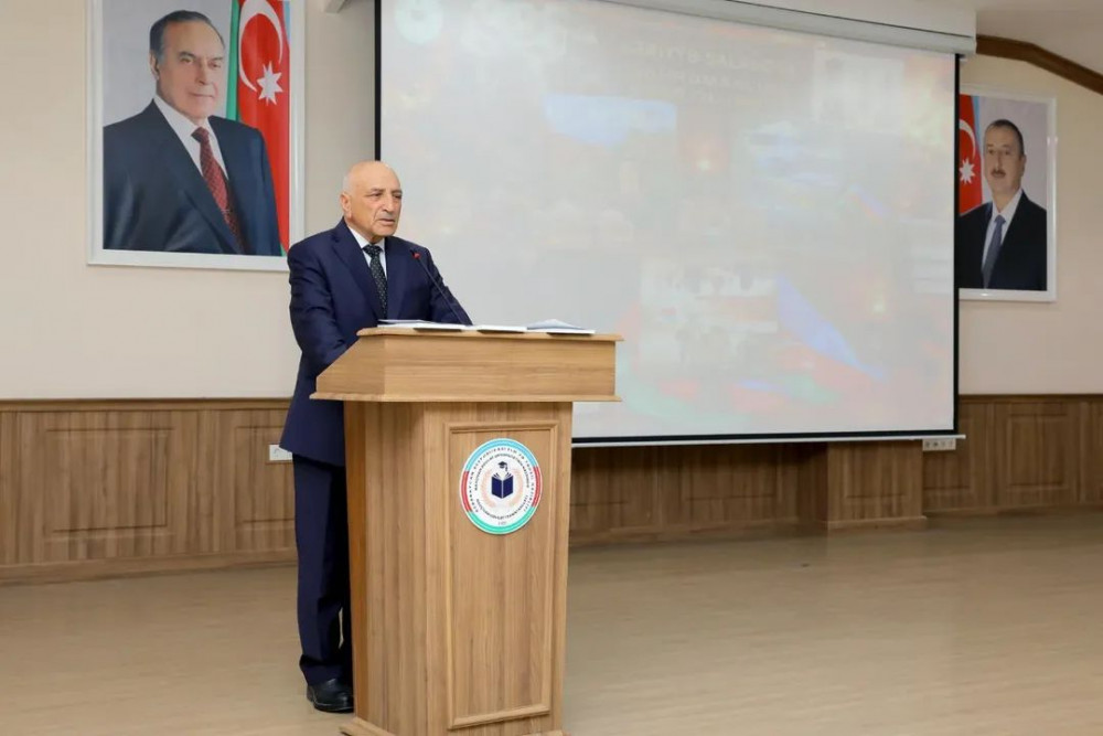 Səriyyə Salahovanın kitablarının təqdimatı olub<font color=red> - FOTOLAR</font>