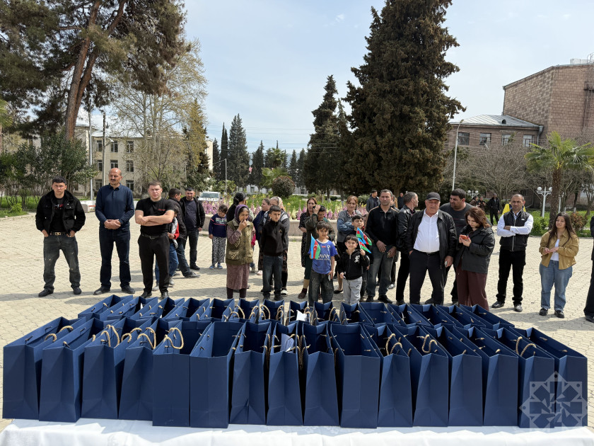 Xocavənd şəhərində daha 33 ailəyə evlərinin açarları təqdim olunub<font color=red> - FOTOLAR</font>