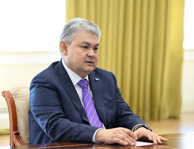 Azərbaycan Prezidenti İlham Əliyev Qazaxıstanın xarici işlər və nəqliyyat nazirlərini qəbul edib<font color=red> - FOTOLAR</font>