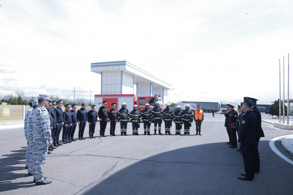 Naxçıvan Baş Gömrük İdarəsinin Rəsmiləşdirmə Mərkəzində fövqəladə hallarla bağlı seminar və təlim keçirilib<font color=red> - FOTOLAR</font>