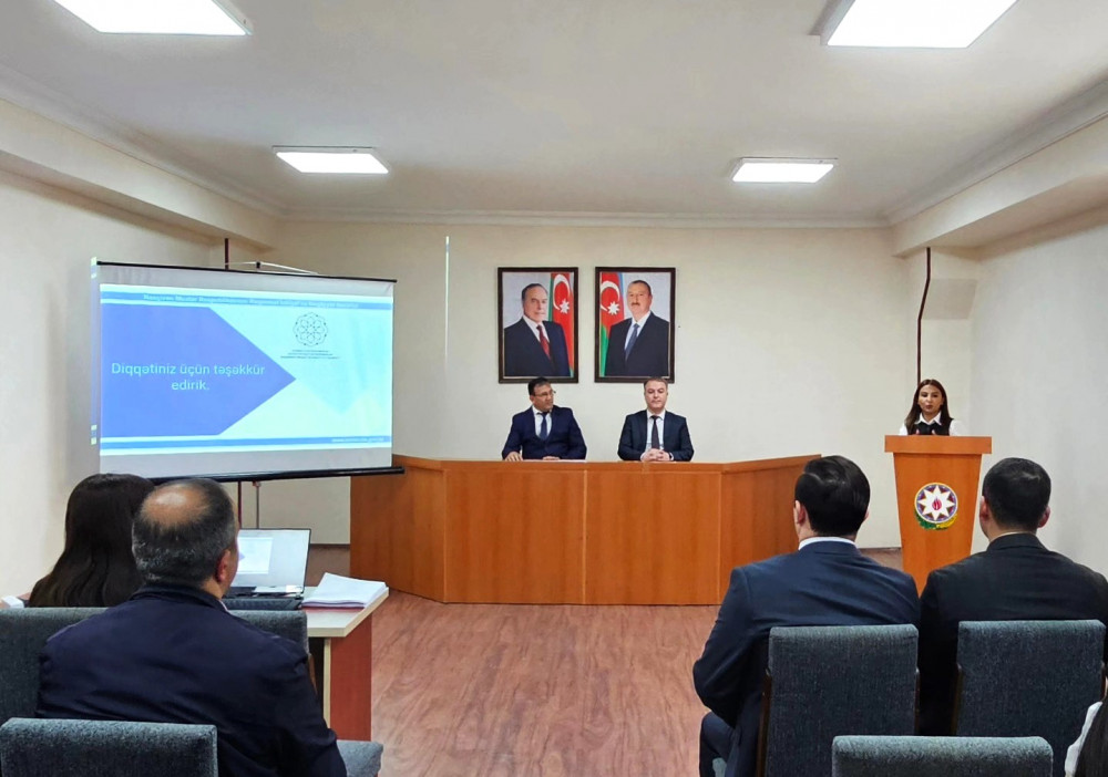 Naxçıvanda rəqəmsal könüllülərlə görüş keçirilib<font color=red> - FOTOLAR</font>