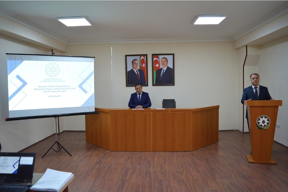 Naxçıvanda rəqəmsal könüllülərlə görüş keçirilib<font color=red> - FOTOLAR</font>