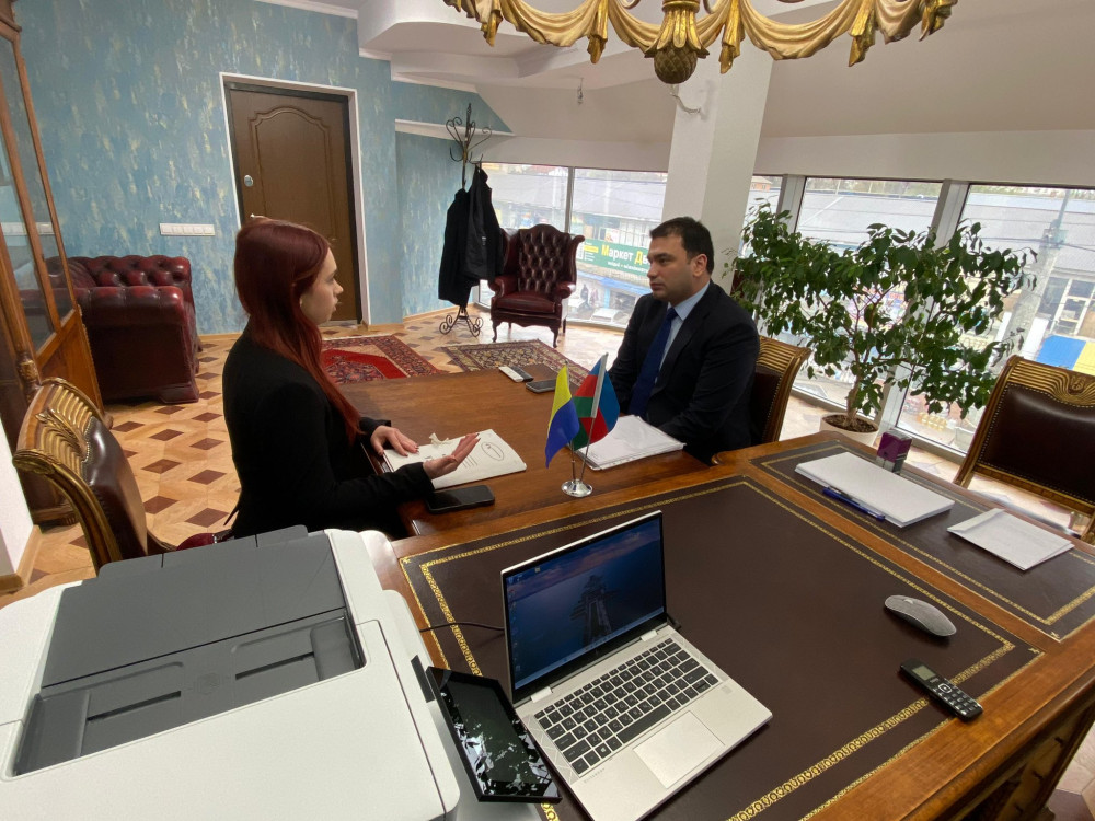 Azərbaycan səfirliyi Ukraynada səyyar konsulluq qəbulu təşkil edir<font color=red> - FOTOLAR</font>