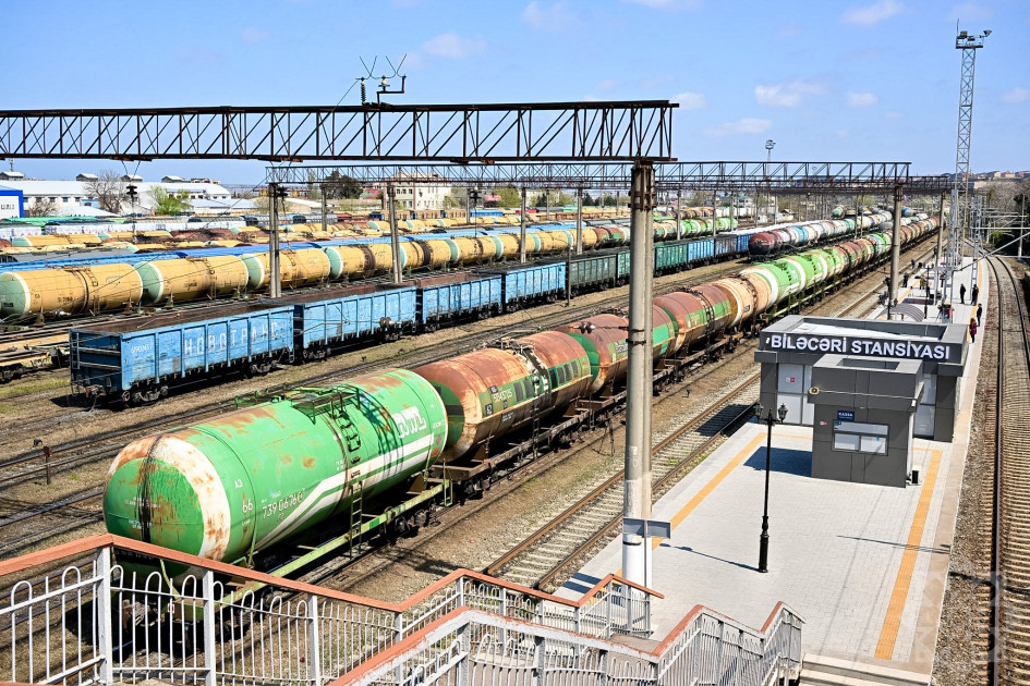 Azərbaycandan Ermənistana neft məhsullarının növbəti partiyası ixrac olunub<font color=red> - FOTOLAR</font>