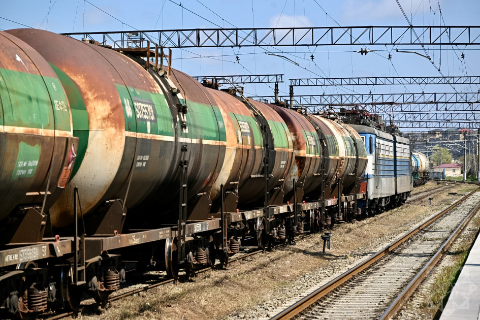 Azərbaycandan Ermənistana neft məhsullarının növbəti partiyası ixrac olunub<font color=red> - FOTOLAR</font>