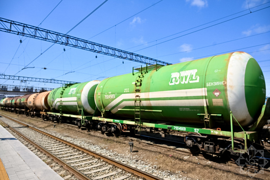 Azərbaycandan Ermənistana neft məhsullarının növbəti partiyası ixrac olunub<font color=red> - FOTOLAR</font>