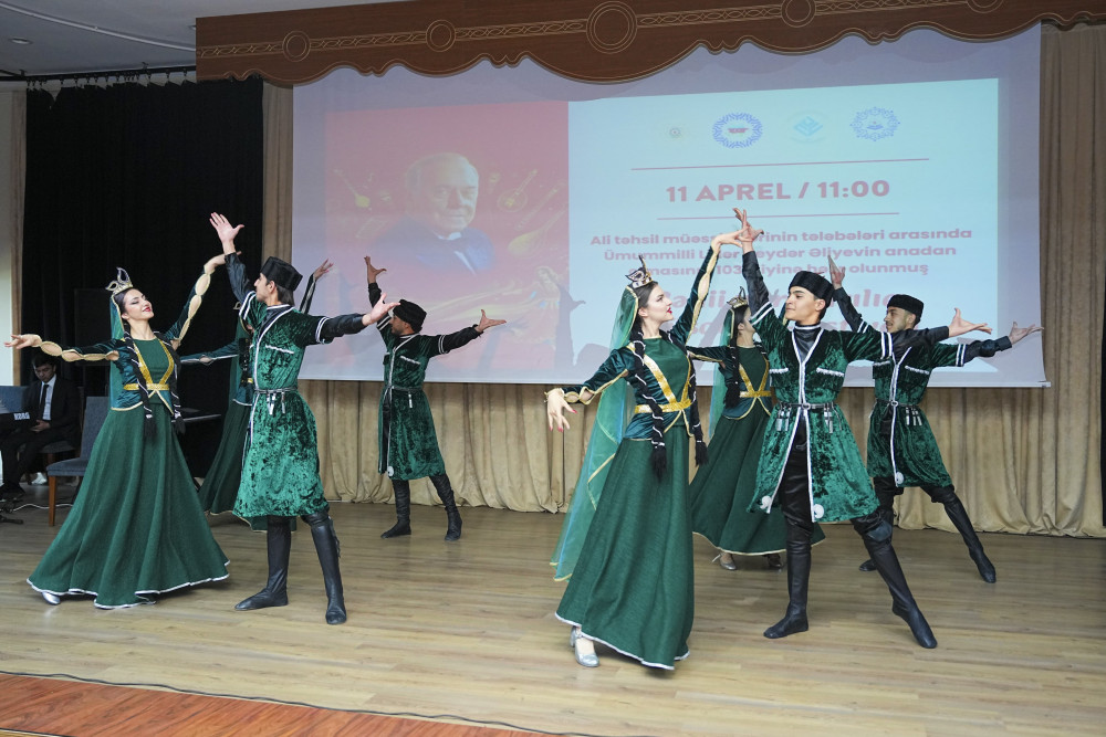 NDU-da Ümummilli Lider Heydər Əliyevin anadan olmasının 103 illiyinə həsr olunmuş bədii yaradıcılıq müsabiqə-festivalı keçirilib<font color=red> - FOTOLAR</font>