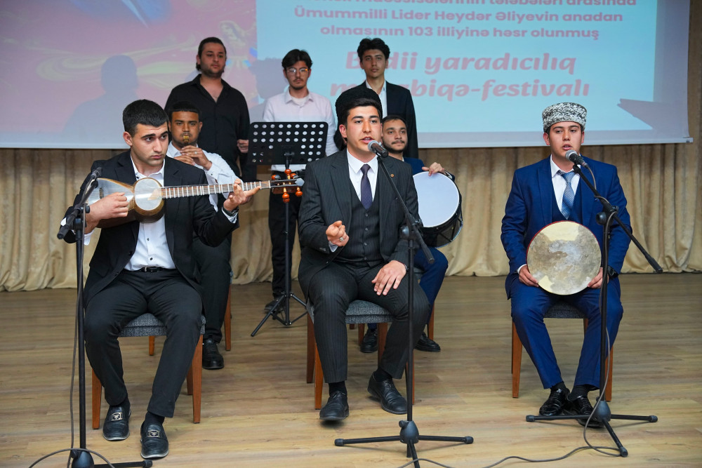 NDU-da Ümummilli Lider Heydər Əliyevin anadan olmasının 103 illiyinə həsr olunmuş bədii yaradıcılıq müsabiqə-festivalı keçirilib<font color=red> - FOTOLAR</font>