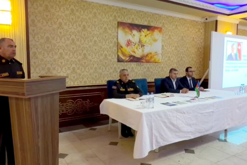 FHN “Naxçıvan Palace” hotelində təlim keçirib<font color=red> - FOTOLAR</font>