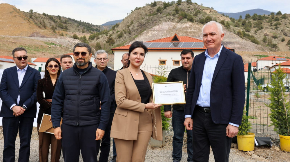 Laçının “Bəylik Bağları”nda ağacəkmə aksiyası<font color=red> - FOTOLAR</font>