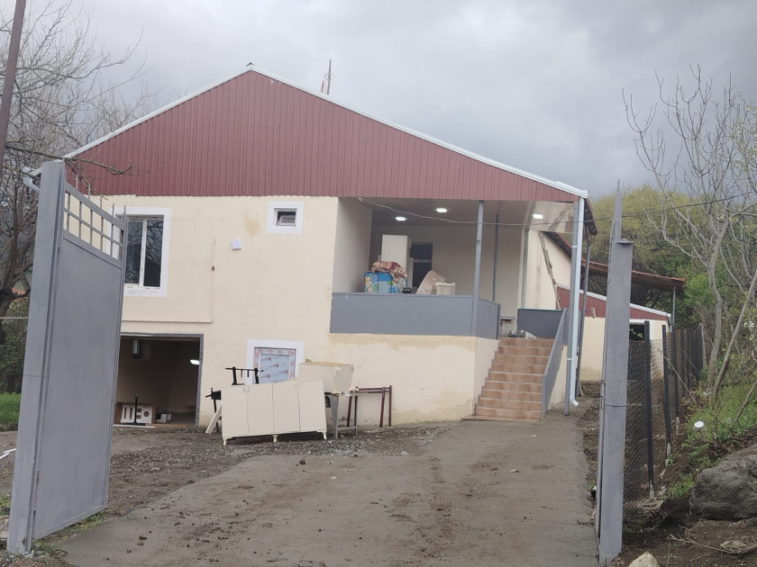 Ağdərənin Aşağı Oratağ kəndinə növbəti köç olub<font color=red> - FOTOLAR</font>