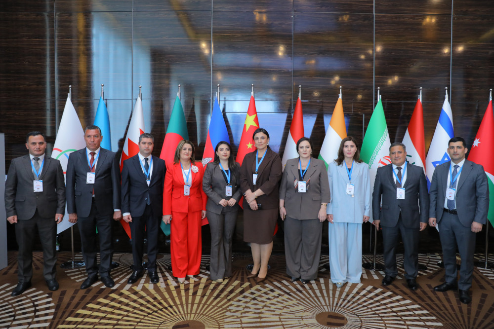 Bakıda keçirilən beynəlxalq konfransda Naxçıvandan nümayəndə heyəti iştirak edir<font color=red> - FOTOLAR</font>