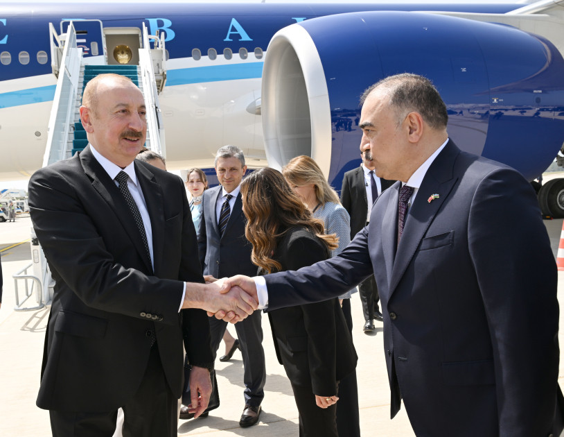 Azərbaycan Prezidenti İlham Əliyev Türkiyəyə işgüzar səfərə gedib<font color=red> - FOTOLAR</font>