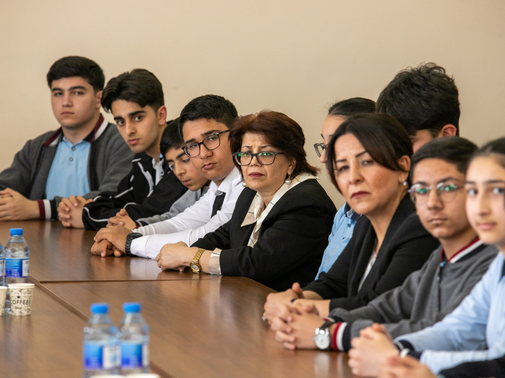 Respublika Fənn Olimpiadalarının final mərhələsinə vəsiqə qazanan şagirdlərlə görüş keçirilib<font color=red> - FOTOLAR</font>