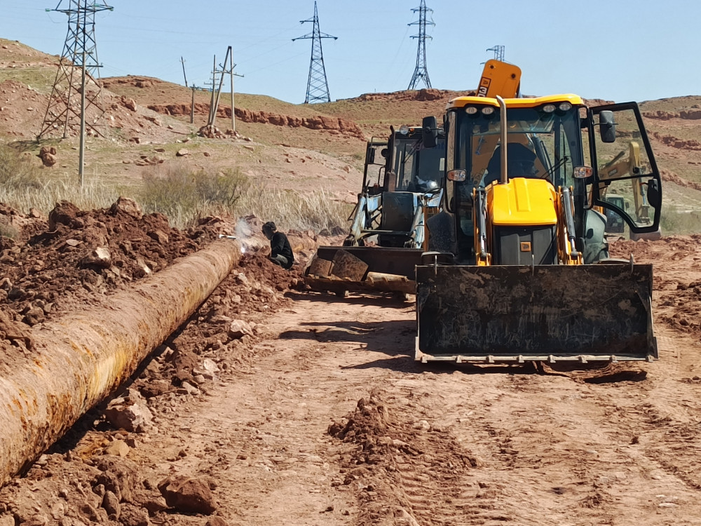 “Araz-1” nasos stansiyasının təzyiqli boru xəttində əsaslı təmir - bərpa işləri görülür <font color=red> - FOTOLAR</font>