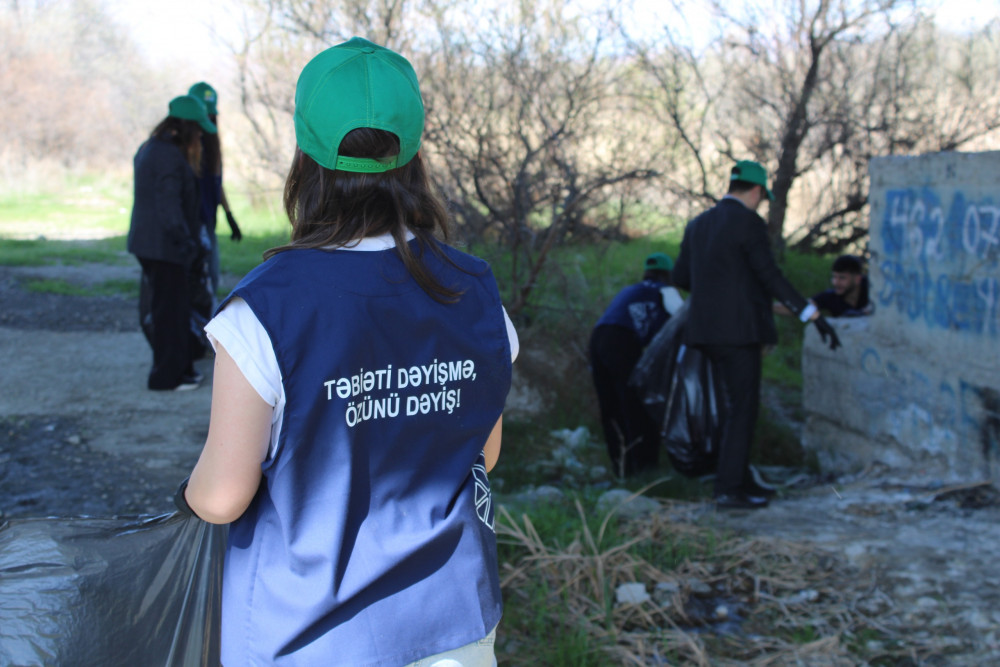 Naxçıvanda “Şəhərsalma və Memarlıq İli” çərçivəsində növbəti təmizlik aksiyası keçirilib<font color=red> - FOTOLAR</font>