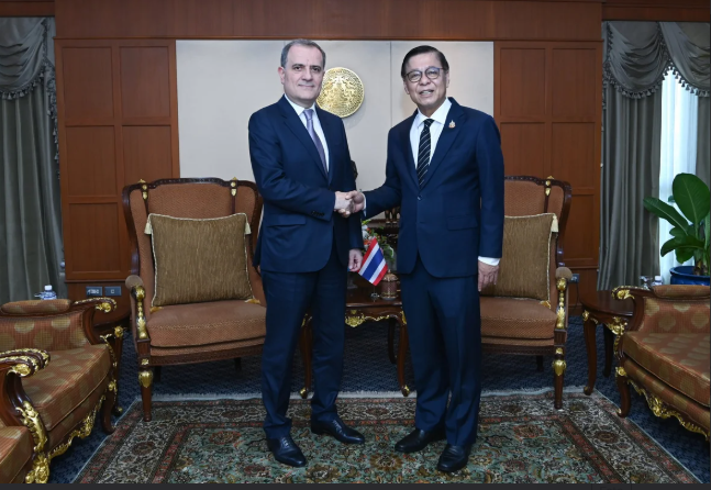 Ceyhun Bayramov tailandlı həmkarı ilə regional təhlükəsizliyi müzakirə edib<font color=red> - FOTOLAR</font>