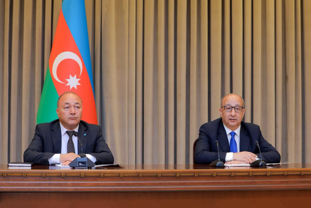 Ali Məclisdə NDU tələbələri üçün növbəti təcrübə proqramına start verilib<font color=red> - FOTOLAR</font>